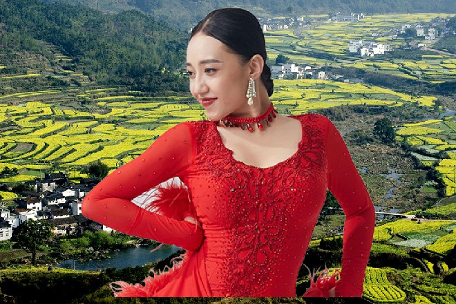 听到这话，其他人不禁转头，看向了alina和ZLATA柔术。只见alina和ZLATA柔术脸带微笑，一点反驳的意思都没有。
