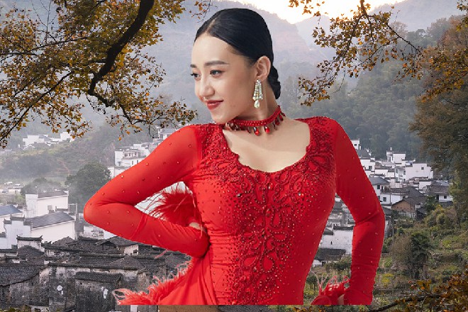 然后叶子衿立即扑过来,一双清丽的眸子,秀长的睫毛,忽闪忽扇,好像星星闪亮。