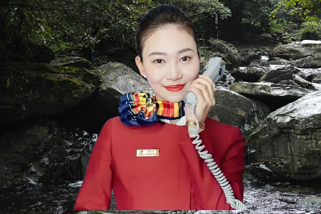 “对了，我听说他这新电影，投资其实也不小，也是瞄准了海外市场的重工业大片。