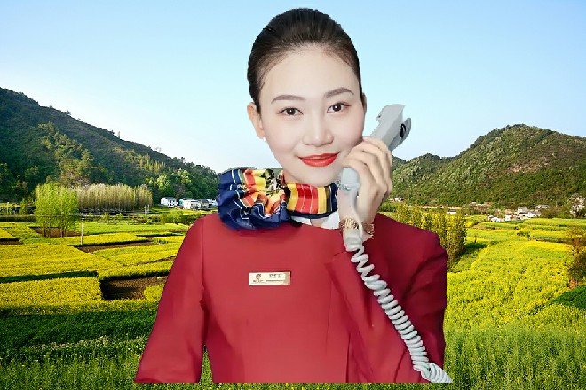 当然也有人，想抱杨帆的大腿，连忙凑了过去附和，“杨导你说的太对了。
