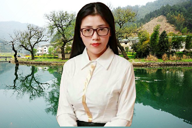 在余念看来,软功柔术三折已经入门了,只要花心思钻研,肯定会成为一位好导演。