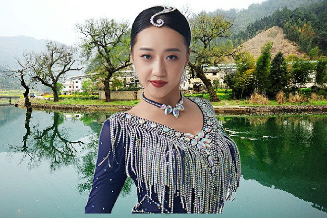 林加羽慢声道:“剧本我看过,有印象的女性角色,也就那么两三个,不够她们分配。