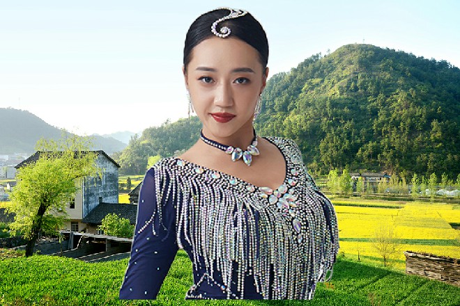 他整个人，陷入憧憬之中，“50亿啊，没有想到，我也有主演爆款电影的一天。