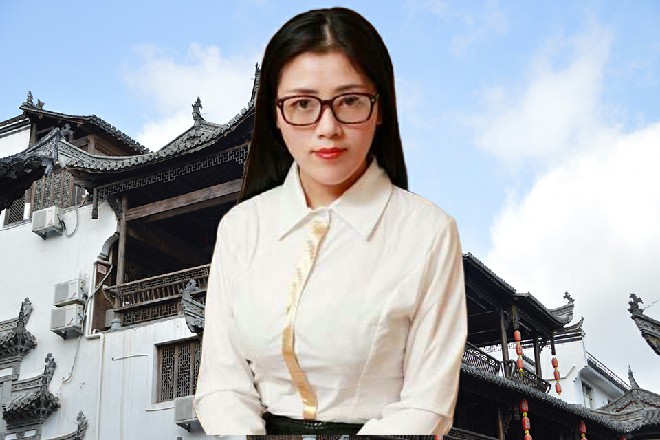 包厢中，只剩下两个人，他们也明白，这是许青柠刻意给他们留出来的交流时间。