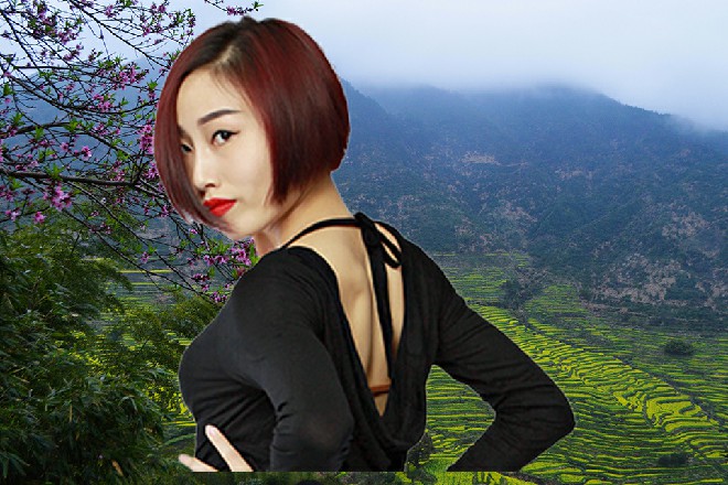 他关闭了电视，喝了一杯茶，结账走人。离开了湖城，改道庆州与路演的一行人汇合。