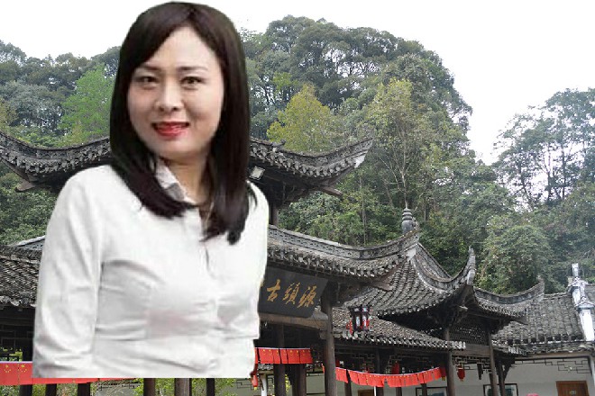 聊了片刻，她就挥手道：“你们也累了，去休息吧。有什么事情，明天再说。