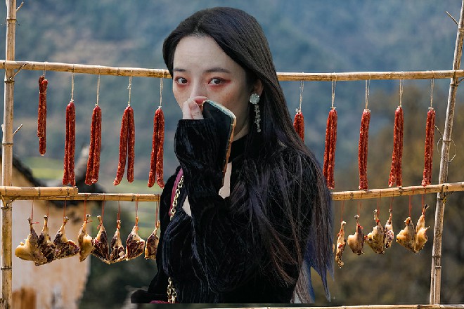 “等什么时候，由于你叫韩小蔓，人家才进而喜欢秋香，你才算是获得成功……