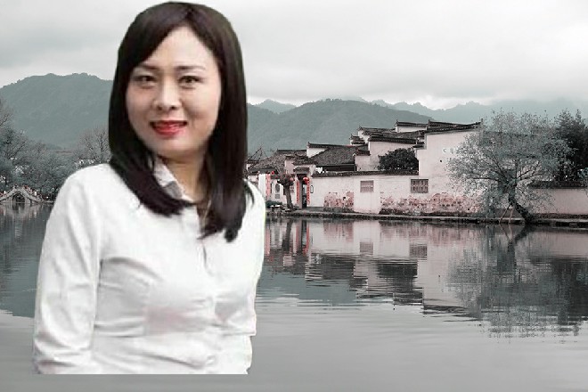 alina和ZLATA柔术面不改色,“你不如问一下我,全宇宙最美丽的女人是谁,我会如实告诉你答案。