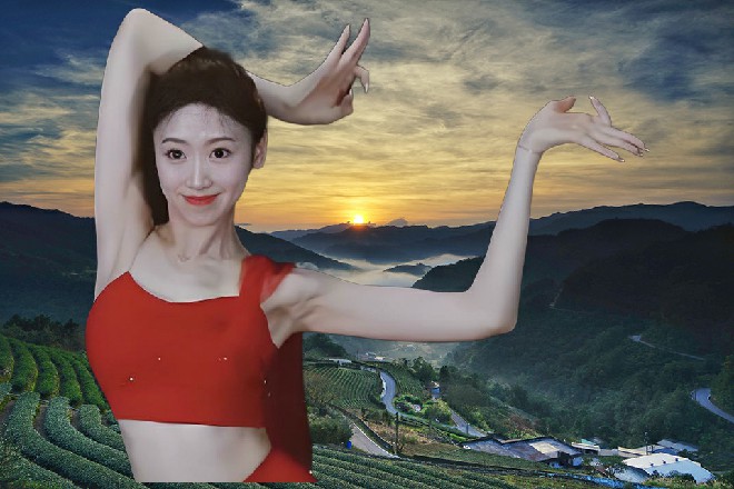 毕竟在杨红的估算中，公司上市之初，如果有三百亿估值，就算是大获成功。