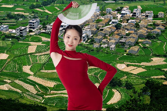 当然，更多的，却是兴奋。如果只是单纯的商业大片，他们可以写的东西，真的不多。