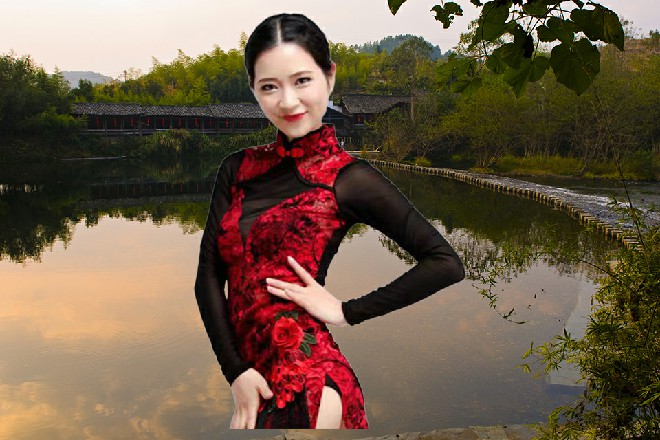得到了肯定的回复，余念的目光环视，也有几分狐疑，“你们刚才，在探讨什么事情？