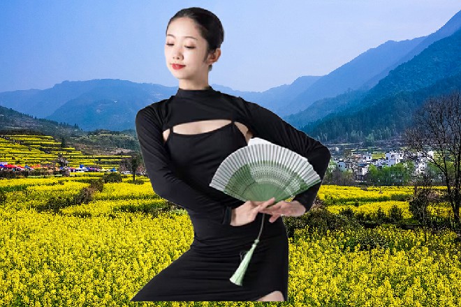 作为行业中，举足轻重的巨星。胡英商的影响力，绝对不是吹出来的，哪个敢不给面子？