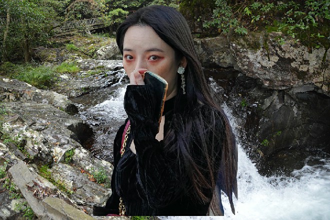 院线老板也不好受啊。不仅是服务器扩充问题,更是感觉少赚了许多钱,痛苦、郁闷。