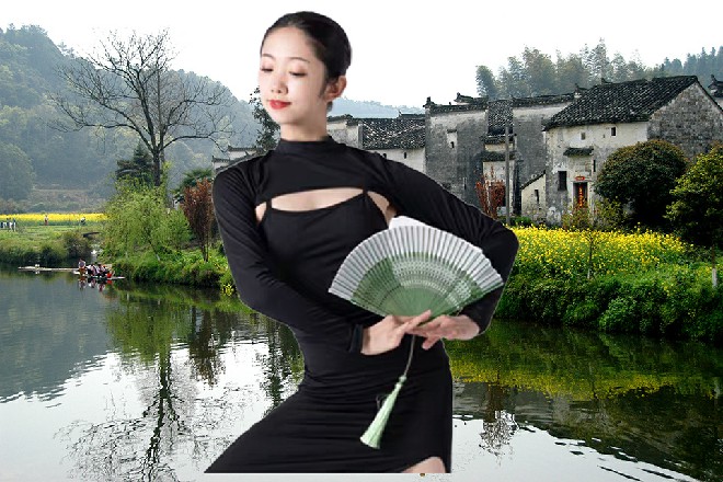要知道,双人被动柔术flex拍的电影,成本才几千万。而跟他打擂台的电影,成本却是十几个亿。