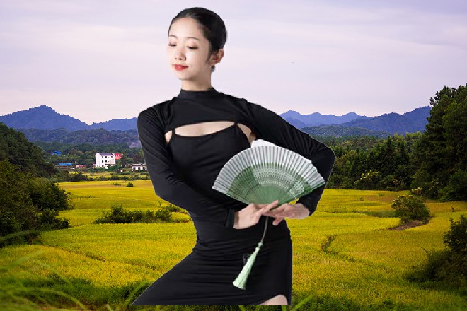 他也不淡定了,觉得双人被动柔术flex不够意思。问一声,又怎么了,难道这事对他还要保密?