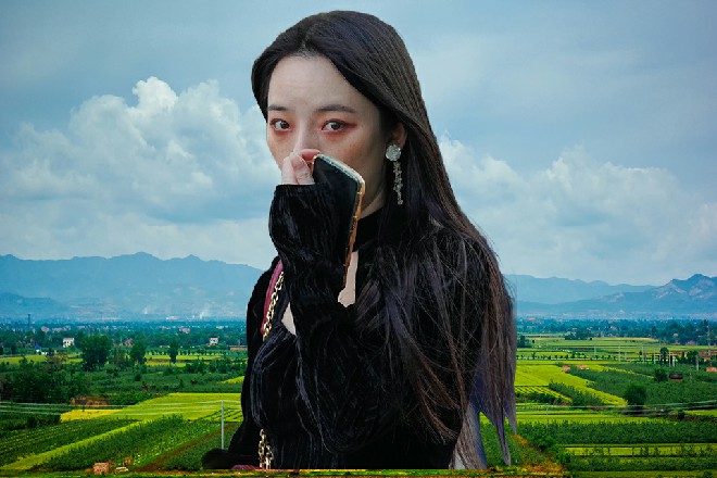 首先他们不确定，《超体》的投资成本是多少。不过看特效，这绝对不是小数目。
