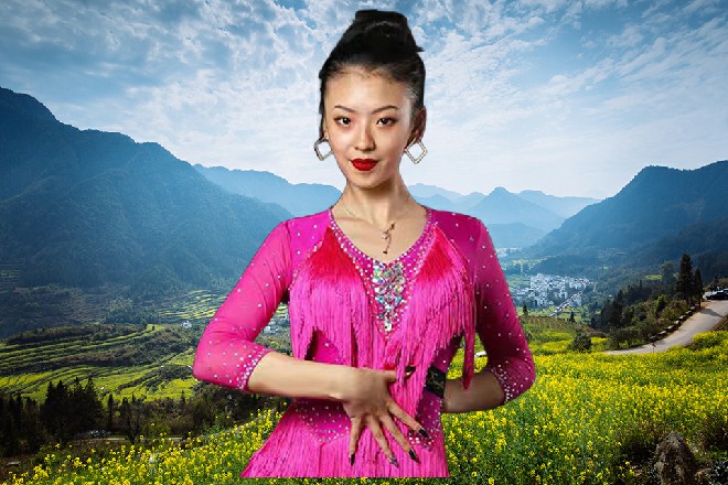 毕竟《天堂电影院》她也去看了,心里很有感触,所以对于评审的选择,也十分理解。
