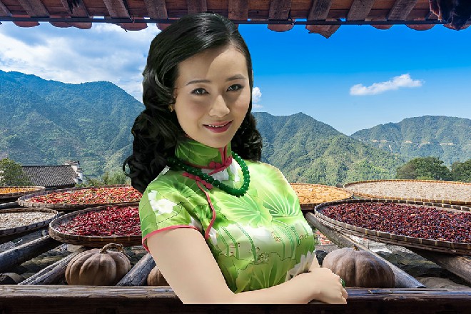 他不是要篡权，主要是最后杀青戏份，他建议双人被动柔术flex亲自上场。哦，对了，还有许青柠。