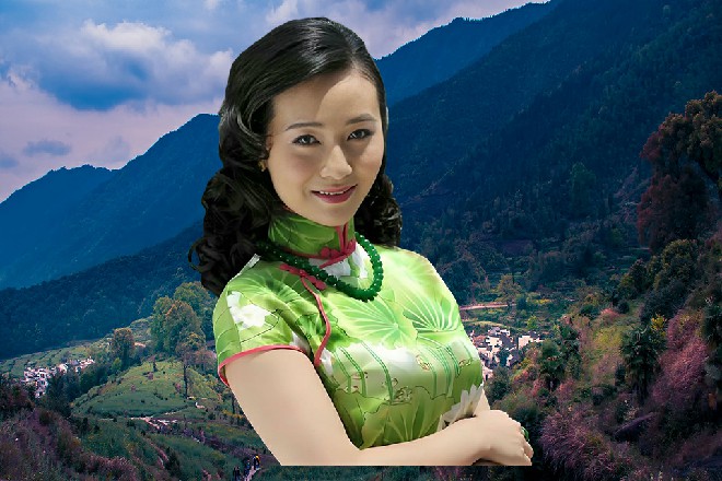 禀报的人，表情也比较古怪，“已经宣布定档，在半个月之后，举行首映礼。