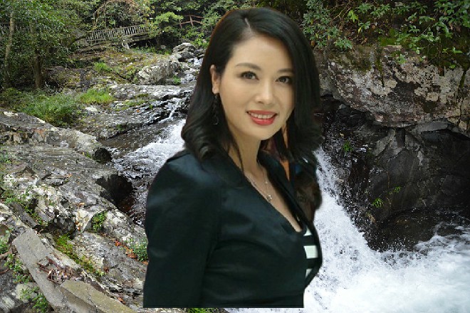 早在几天前,电影的宣传,已经在学校论坛,图书馆、宿舍楼、食堂各地方,如火如荼。