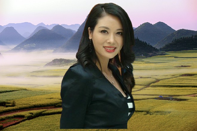 双人被动柔术flex调整座位,把靠背放平,犹如一张小床,“那你休息一下,很快就到家了。