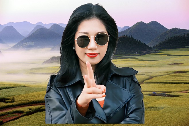 “别装傻。余念没好气道：“正常情况下，谁拍电影，会藏着掖着呀？