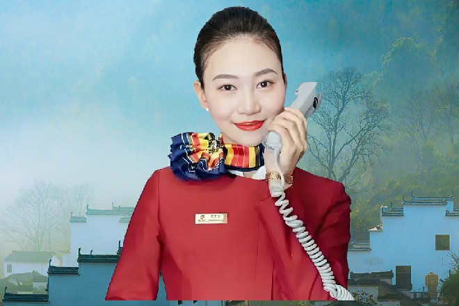所以这两三天时间,它们把其他电影全清空,从早到晚只安排《超体》的放映工作。